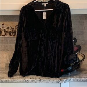 NWT XXL Maurices Button Down Top   B6